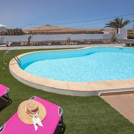 Holidayvilla Volcan - Bbq , Pool , Garden, Rural By Holidays *